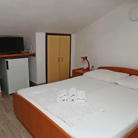 Apartment Katica *